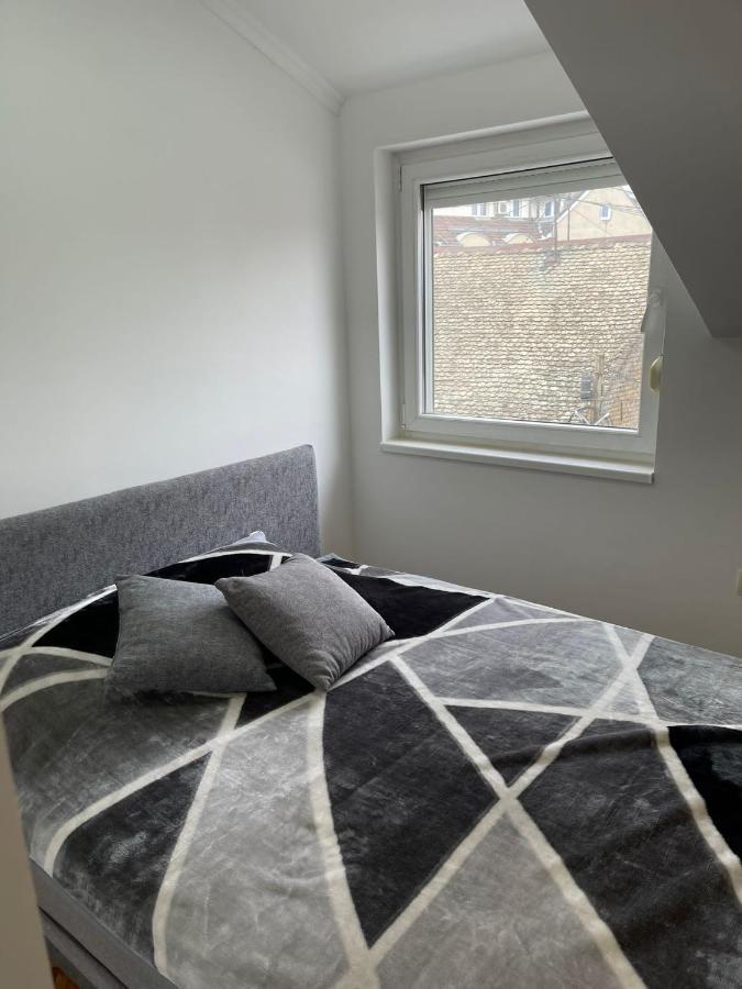 Stan Centar Ns Apartment Novi Sad Exterior foto